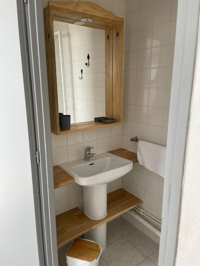 Les Trois Cedres Hotel Saint-Ouen-d'Aunis Luaran gambar